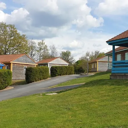 Chalet Ancolie Pour 6 Prix Semaine 木屋 Blavignac